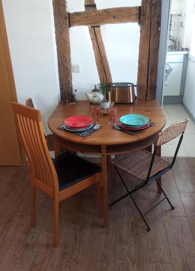 Fewo - Charmante 2 Zimmer Wohnung Mitten In Markdorf Extérieur photo